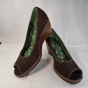 𝅺nwot Rampage Brown Peep Toe Wedges Women's Size 10